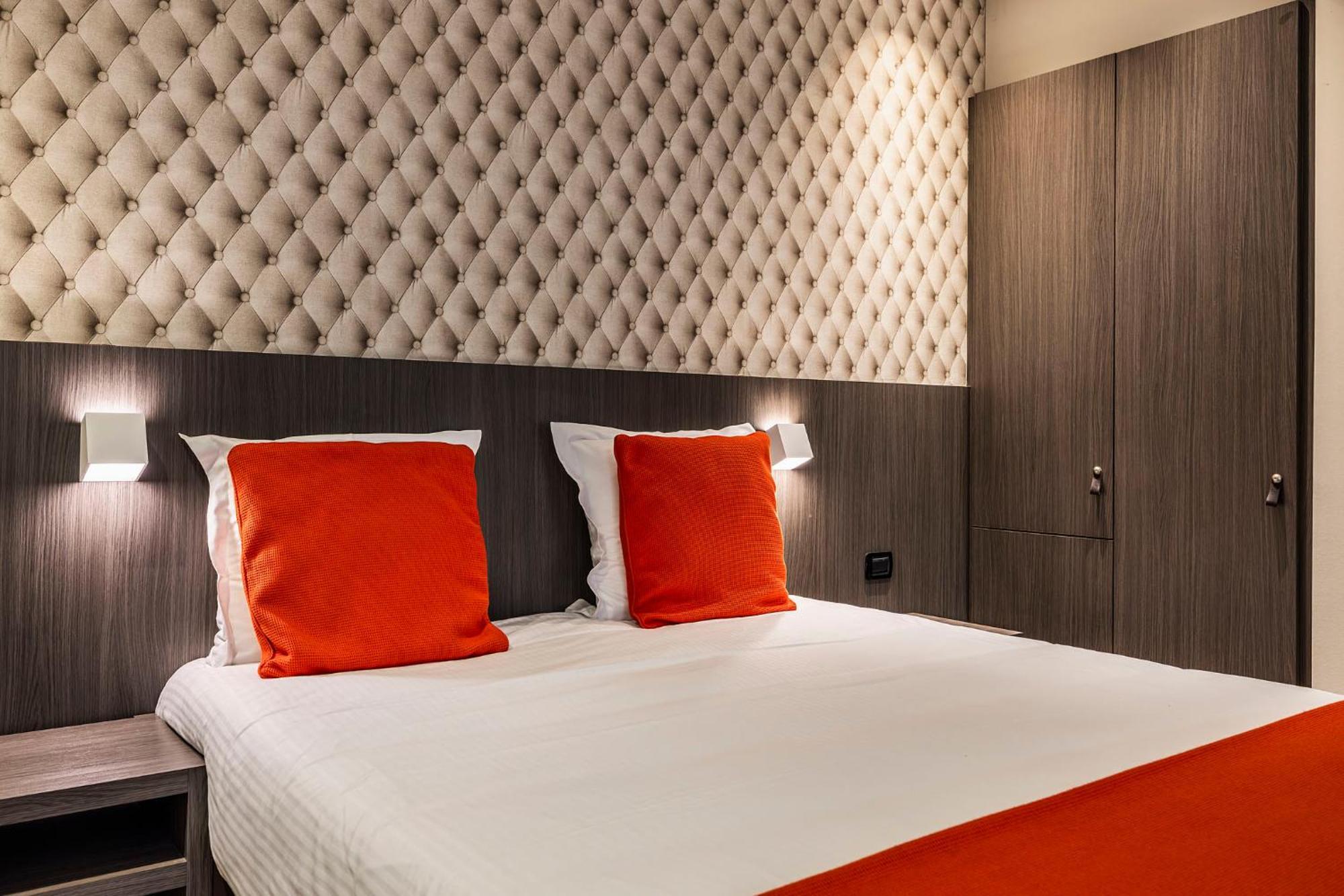Square Hotel Kortrijk Exterior photo