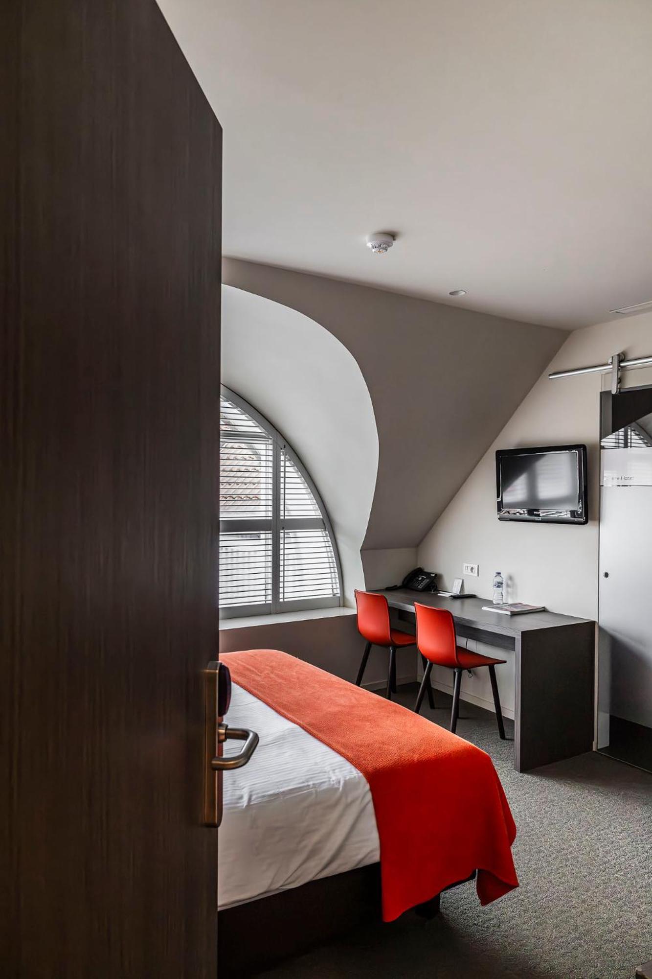 Square Hotel Kortrijk Exterior photo