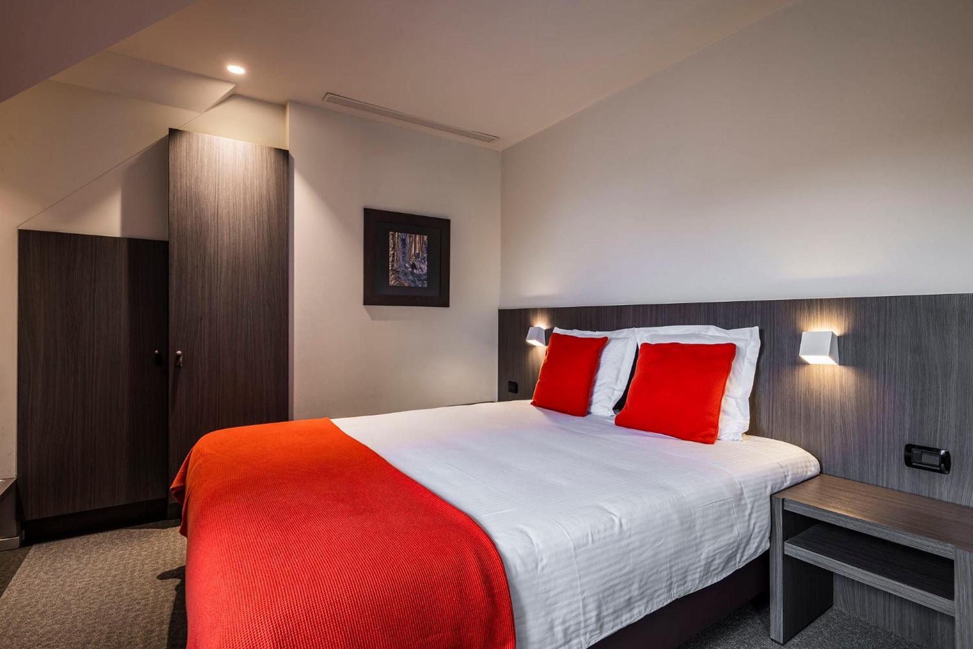 Square Hotel Kortrijk Exterior photo